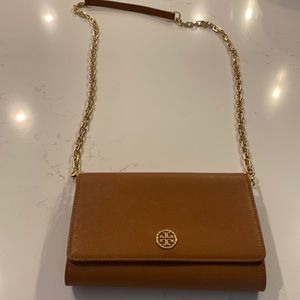 Tory Burch, chain wallet